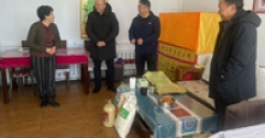 【市城市燃熱集團(tuán)富泰熱力】公司領(lǐng)導(dǎo)赴幫扶村開展走訪慰問(wèn)活動(dòng)